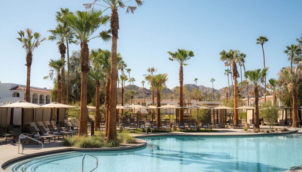 The Canyon Pools at Kimpton Miralina