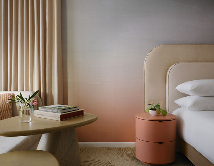 kimpton miralina seating area