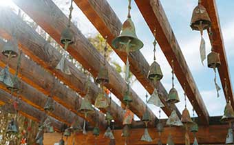 bells on trellis